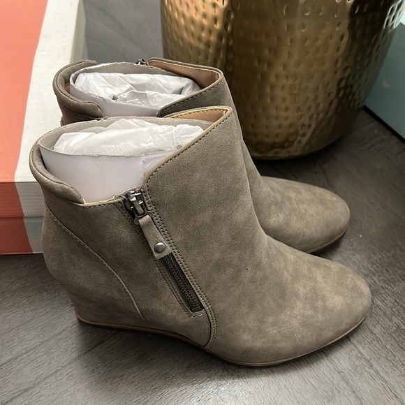 SOUL Naturalizer Haley Bootie (WIDE) - Picture 4 of 13
